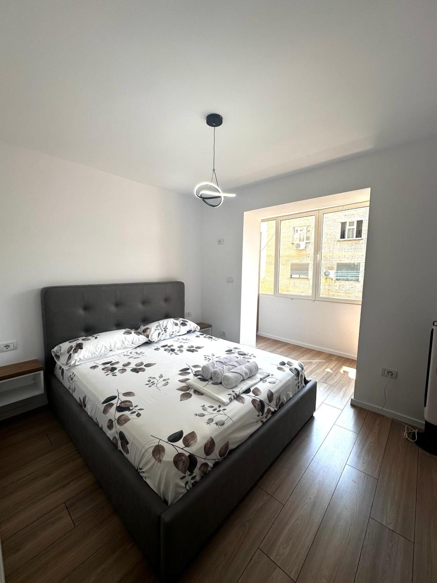 Tirana Apartment Center Jon Exterior photo